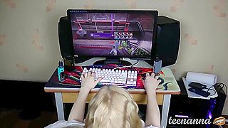 Teenanna - Keep Playing