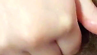 Amateur MILF Has an Orgasm with a Stranger.