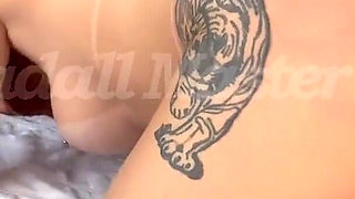 My Girlfriend's Friend Came to Give It to Me Until She Got Milk in Her Ass