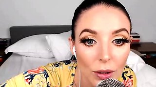 Amateur Mature Brunette Sexy Lingerie Masturbation