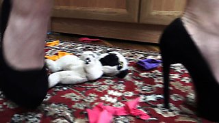 crushing pissing and burning things