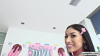 NYMPHO Alexa Chains's X-Rated desires