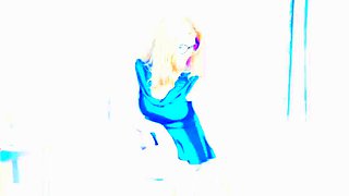 Sexy hottie Anetta Keys enjoys a solo toy masturbation