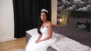 Ameena Green & Jason Sarcinelli's naughty wedding night