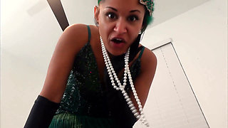 Calissa 1920s Giantess