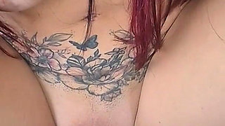I Masturbate on the Bus, the Garage Discovers Me and Ends up Me