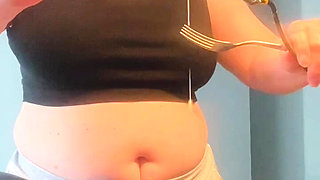 Giantess and Vegetable Men, Funny Game