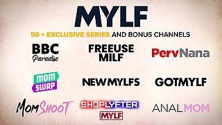 Nice latina step mommy lets me jizz all over her face