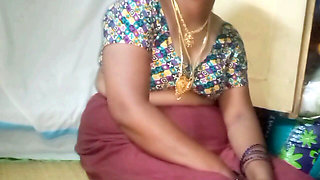 Indian Mallu Aunty Sex with Homemade Romance