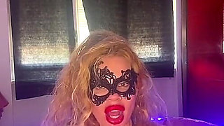 Your Mistress Is Here