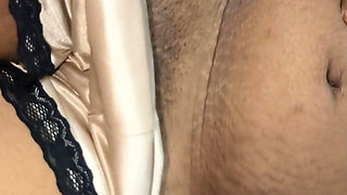 I got a chance to fuck my beautiful stepsister no one was at home girl fuck in clear hindi audio