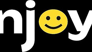 Glamorous Brady Bud - doggystyle action - Enjoyx