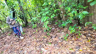 Thai Teenagers get Lost in the Forest and get Horny, so they have Sex.