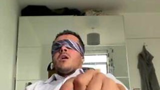 Ajx  with the eyes bandaged with the tie  diegobarros : Handjob, Cumshot  Masturbation Porn