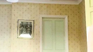 Blonde emo amateur solo masturbation