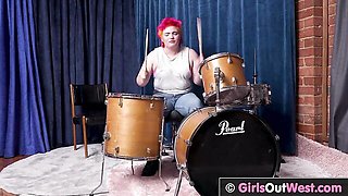 Watch bouncy women's porn