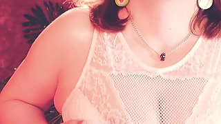 Juicy Wet Pussy Play, Curvy MILF with Big Ass Wearing Stockings..