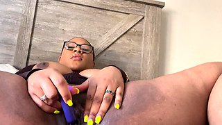 Close up teen pussy gaping action