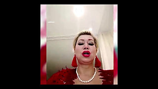 My Slutwife, the Famous Aimee Hot MILF, Is Coolly Fingering Her Magical Cunt in Her Webcam Show! ))
