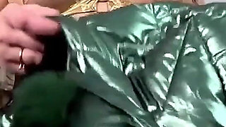 Shiny Leggings Cameltoe, Downjacket Play & Anal Plug Solo Fetish