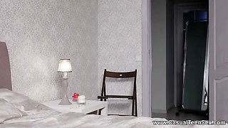 Casual Teen Sex - Geeky teeny fucked by stranger