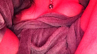 Free best sit dance on chair