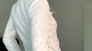 How Do You Like My Beach Outfit? Rate It From 1 to 10