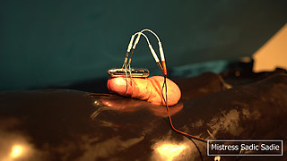 Edging in a Vacuumbed with Electro, Toys Combined with Some Hand Deepthoating and Loads of Spit.
