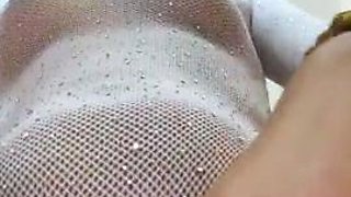 Blonde tight pussy babe solo toy fun in glamour masturbation