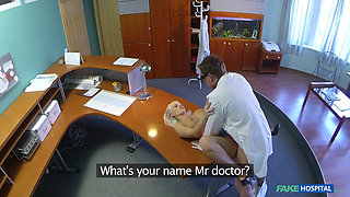 Fake Hospital - Sexy Blonde Sucks a Doctor Cock Before Getting Probed on Office Desk