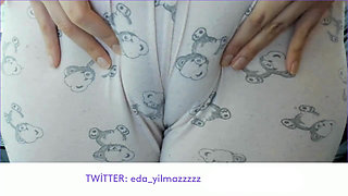 Cameltoe - Swollen Pussy - Rubbing Pussy with Pajama