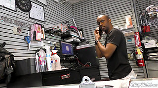 Anal slut Christie Stevens fucks BBC gloryhole