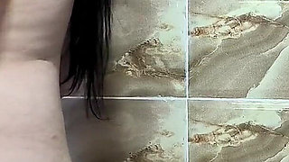 Saudi Man Fucks Arab Maid in Kitchen