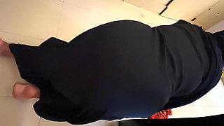 Egyptian Hot Stepmom Stuck in Closet When She Was Cleaning & Open Her Big Ass for Get Anal Fuck
