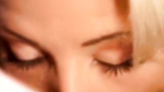 Cougar smut with sexy queen from Screw My Wife Club