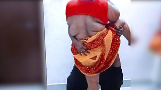 Viral Desi Step Brother and Step Sister Found an Empty House and They Fucked