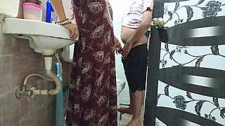 Sister-in-law Made Brother-in-law in Toilet