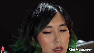 Kinky Mia Earns Her Collar