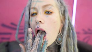 Double Anal Penetration, Squirting Orgasms and Sloppy Deepthroat Threesome