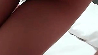 Raw Sex with a Slender Beauty Ended with a Deep Mouth Finish