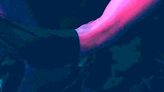 Amateur brunette double toying on webcam