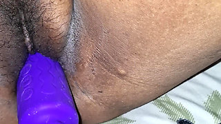 Bhabhi Get Massage in Pussy