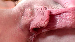 Big Pussy Labia Play, Stretching and Pulling