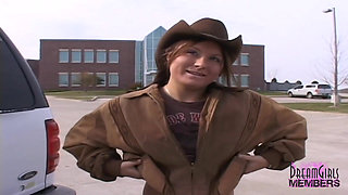 Cwogirl gets naked in the middle of a farm