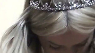 Farting Goddess! Madame Veronique Humiliate Her Slave with Face Farts!