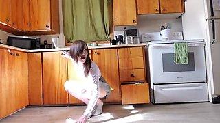 Stepdad Helps Stuck Stepdaughter - Massive Squirting Orgasm & Big Ass Doggy Style