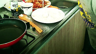 Pablon3grobar - Cooking with the Throatpie Queen