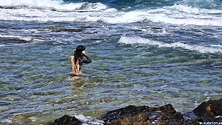 Outdoor Blowjob by the Sea From a Horny Stranger on the Nudist Beach