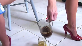 Slave Lets Piss on Him