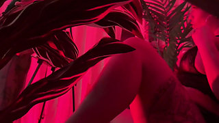 Red Passion Bts with Wetkittycity